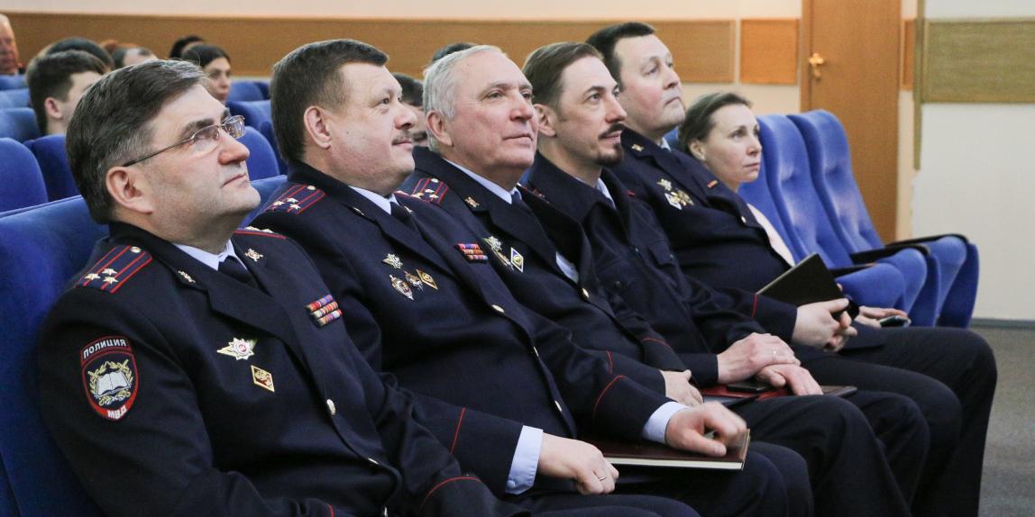 Руководство Университета и кафедр