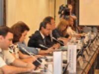 1 июля в Общественной палате РФ состоялся круглый стол, посвященный ситуации вокруг Э.Сноудена. В поддержку Сноудена выступила член ОП Вероника Крашенинникова. По итогам круглого стола принято Заявление.