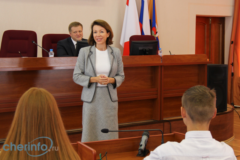 Вручение паспортов, Череповец, 10 июля 2015